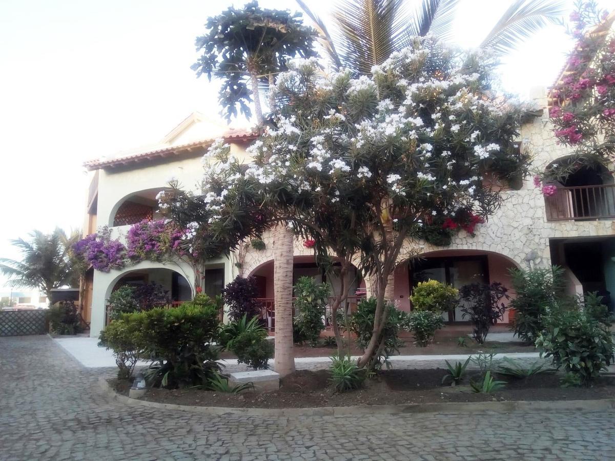 Porto Antigo - Charming & Peaceful Apartment Overlooking Pool And Sea サンタ・マリア エクステリア 写真
